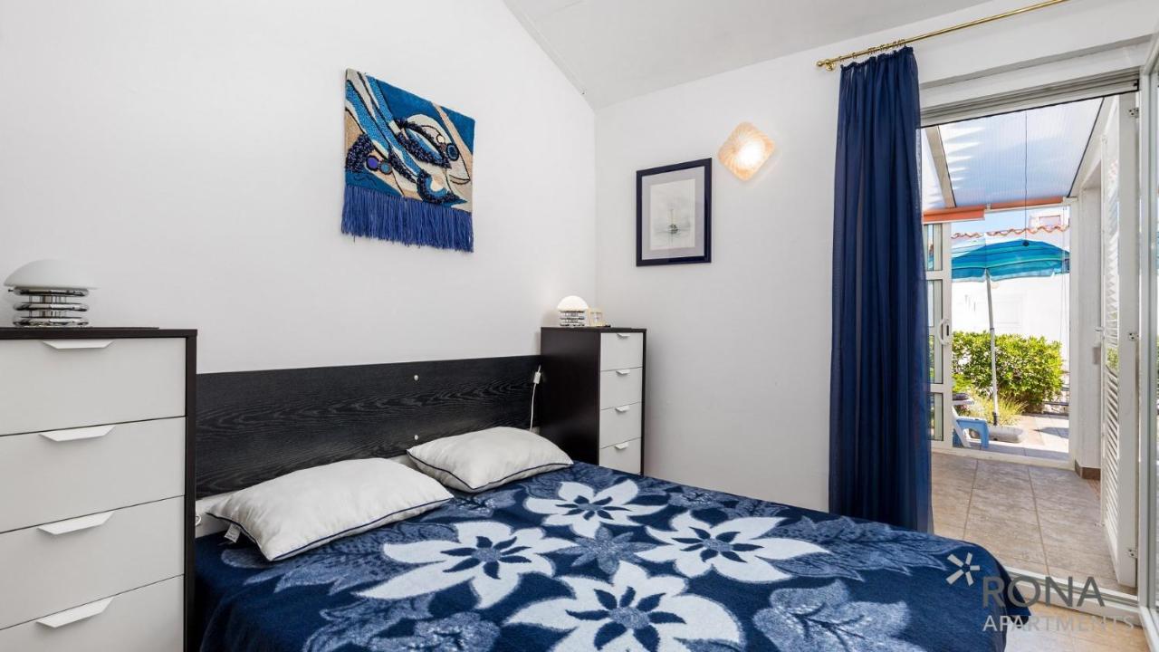 Rona Apartment Aurora Новалья Экстерьер фото